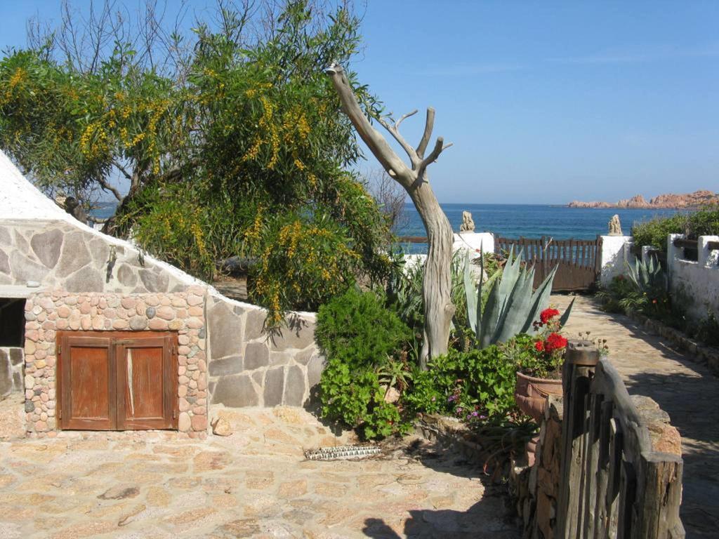 Studio Marinedda Isola Rossa Pokoj fotografie